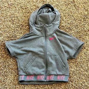 Nike kids girls short sleeve jacket.